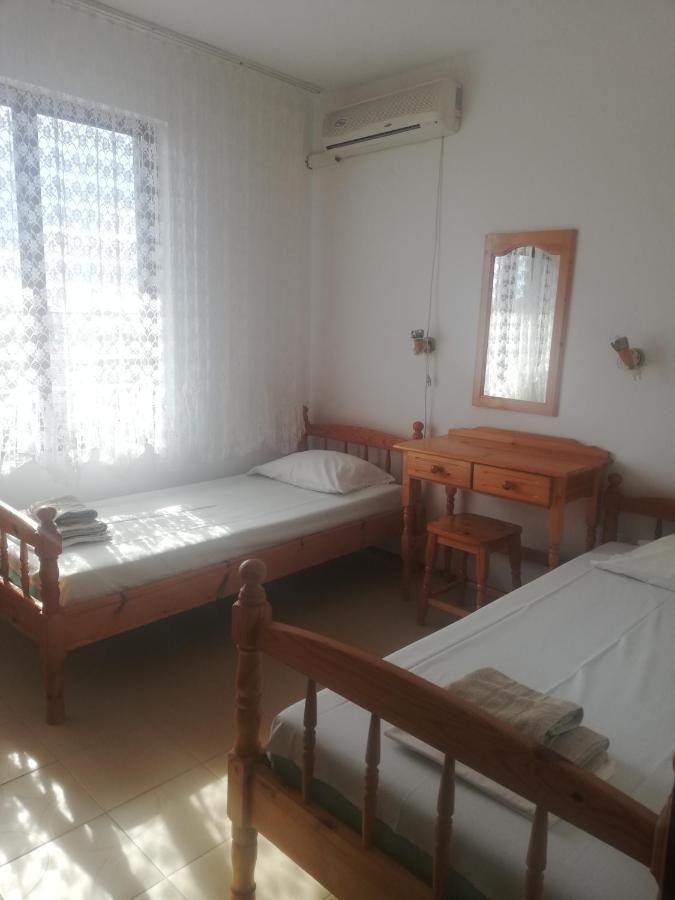Apartments Anita Pomorie Bagian luar foto
